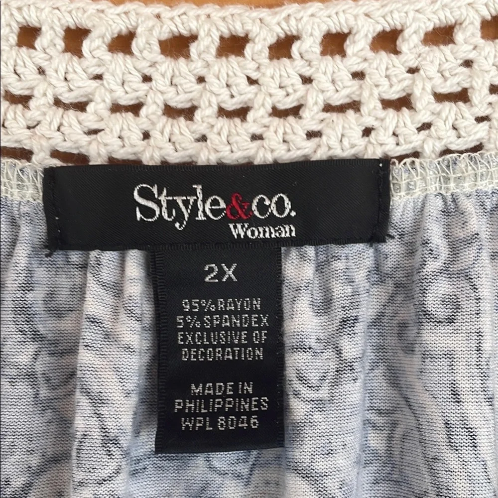 Style & Co. Blue and White Paisley Blouse Relaxed Fit - Picture 2 of 8